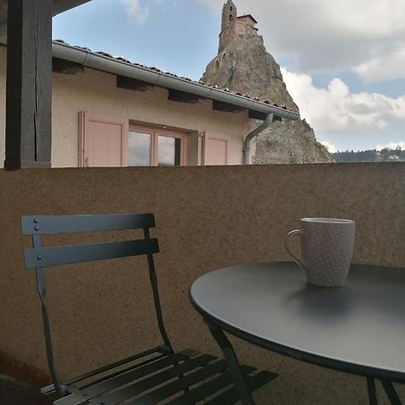 Studio Avec Balcon Au Pied Du Rocher D'Aiguilhe Apartman Le Puy-en-Velay Kültér fotó
